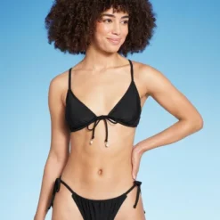 Women's Flower Charm Underwire Bikini Top - Wild Fable™ 12 Women's Flower Charm Underwire Bikini Top - Wild Fable™ -Wild Fable™ GUEST 5db25d84 8ea0 4beb afd5 da3470528bba