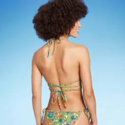 Women's Triangle Wrap Bikini Top - Wild Fable™ Multi Floral Print -Wild Fable™ GUEST 8df5f796 7818 46e2 ba4c 1fc059124ce4