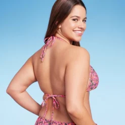 Women's Crochet Trim Triangle Bikini Top - Wild Fable™ Pink Floral Print -Wild Fable™ GUEST c76b4682 e3d4 43ce 841f d0d6cfdcbe26